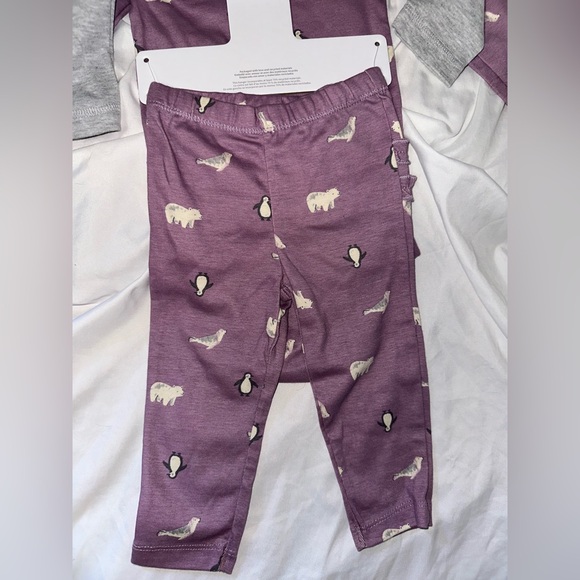 Carter's 3-Piece Long Sleeve Bodysuit Pant Set Girl Size 9 Month Purple Penguin - Picture 3 of 6